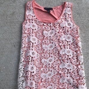 Lace overlay tank